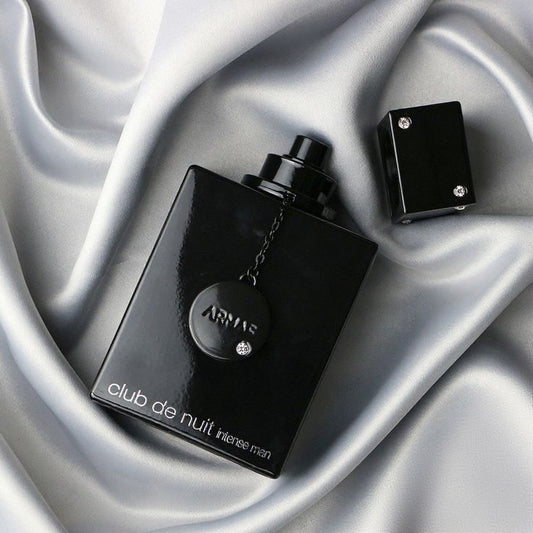 Club de nuit intense man